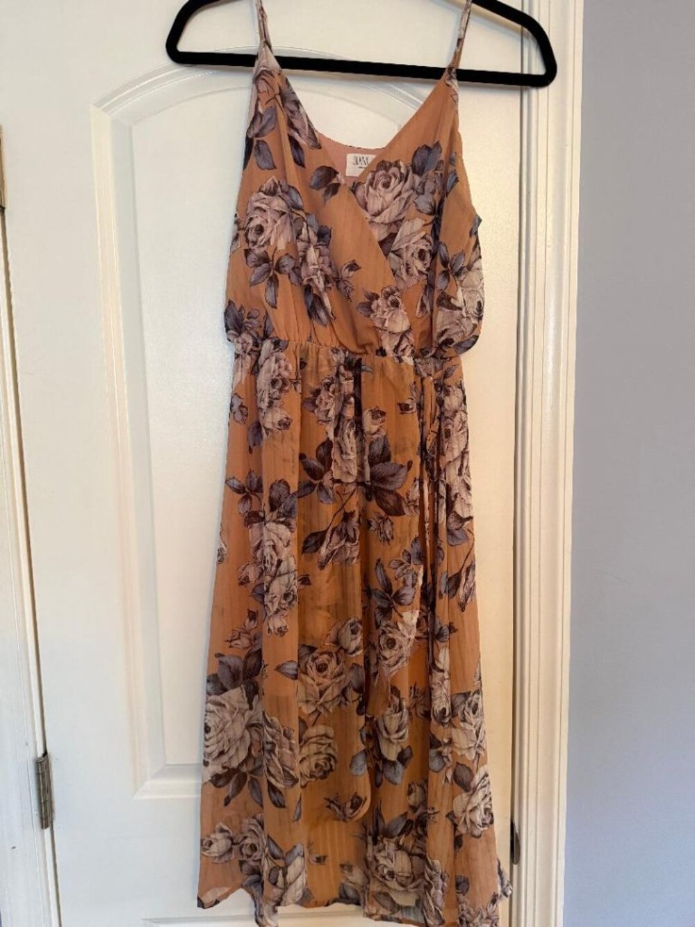 Sienna Sky Floral Midi Dress Small